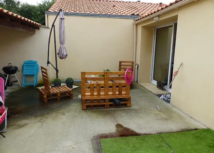 Casa de Férias Maison Proche Aeroport